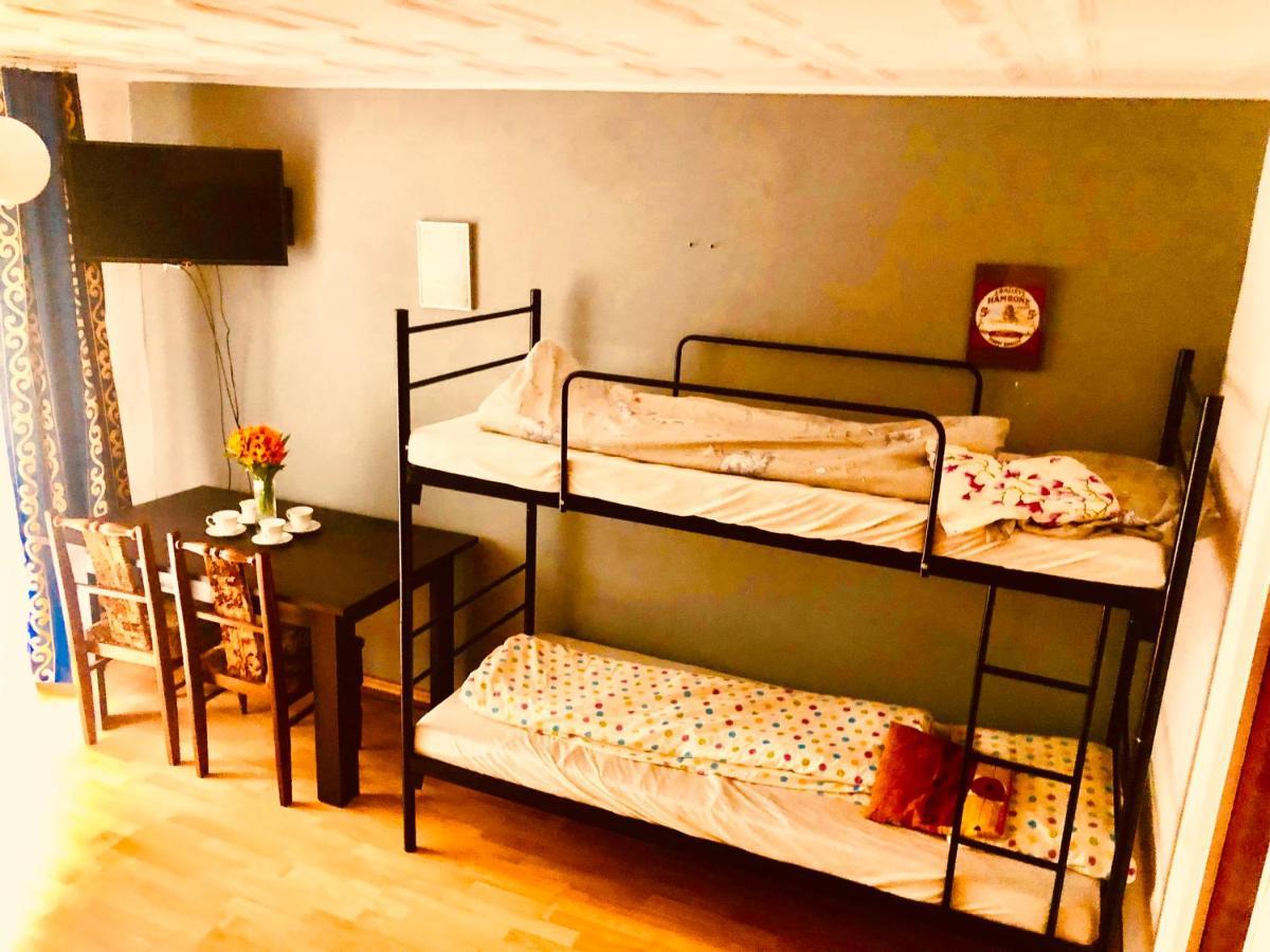 Wynajemzklasa Hostel Krakkó Kültér fotó